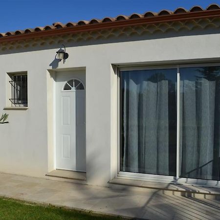 Joli Appartement Au Calme Entre Nimes Et Avignon Meynes Zewnętrze zdjęcie